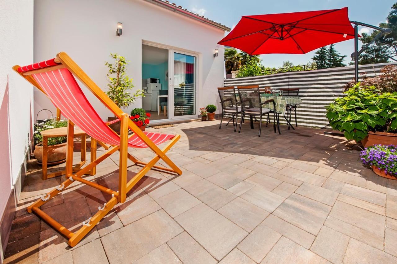 فيلا Little House - Just Few Steps From The City Center روفينج المظهر الخارجي الصورة